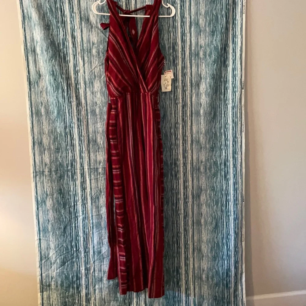 Linen Jumpsuit - Picture 2 of 4